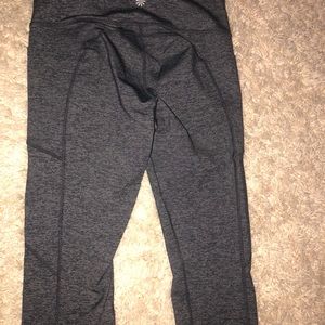 NWOT Athleta grey leggings crop- Size Medium Tall
